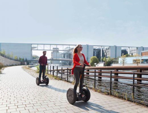 segway-tour-berlin-sightseeing-queercitypass-berlin