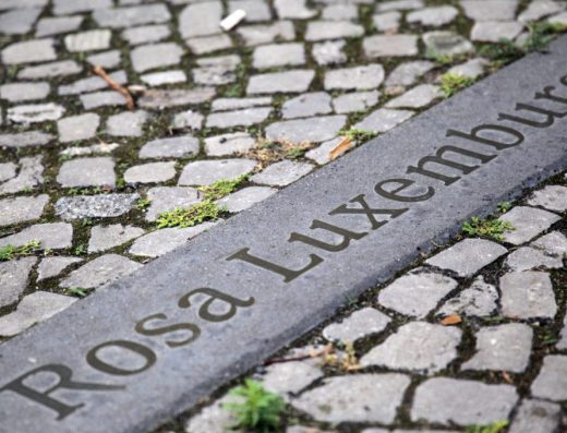 original-berlin-walks-women-of-berlin-walking-tour-queercitypass-berlin