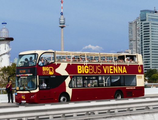 big-bus-tours-vienna-queercitypass wien-queercitypass-vienna-sightseeing-hop-on-hop-off-bustour